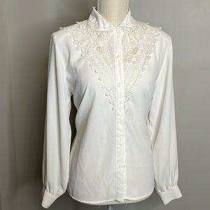 KATHY CHE (NWOT) PEARL BLOUSE
